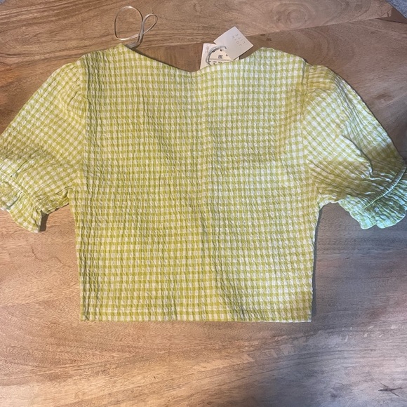 Checkered Crop Top - Picture 3 of 3